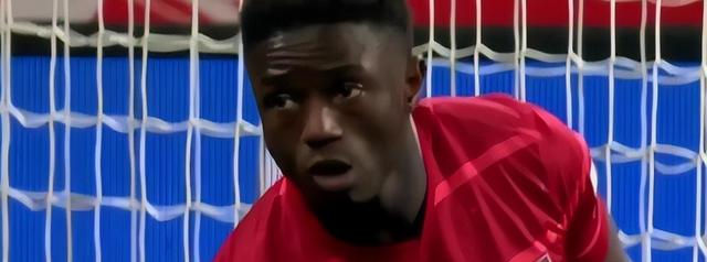 外援球员遭遇伤病，球队面临挑战