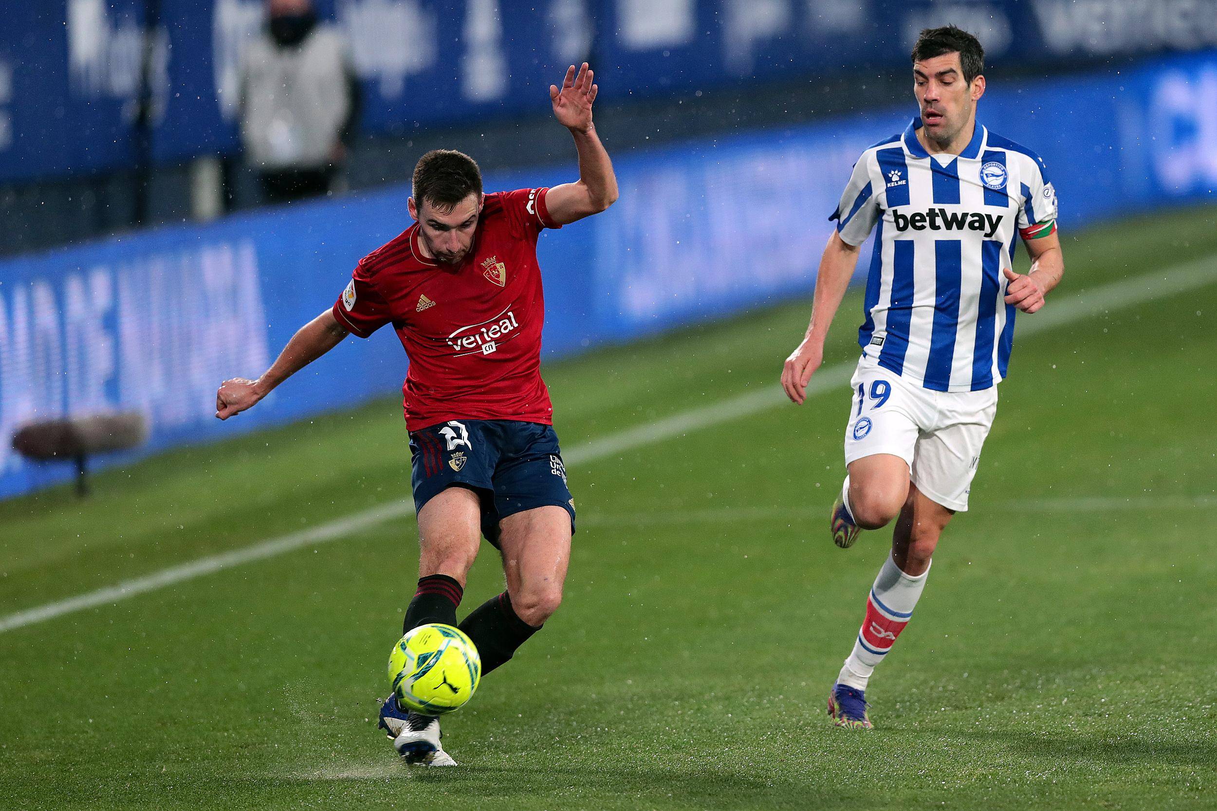 杏彩体育登录-利兹联后卫送礼对手，憾失胜机！的简单介绍