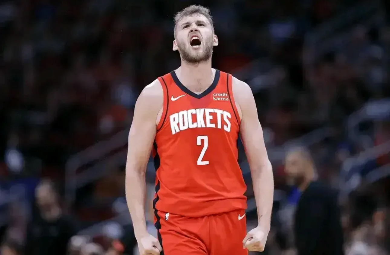 杏彩体育直播-爵士队取得胜利，火箭队负于国王队